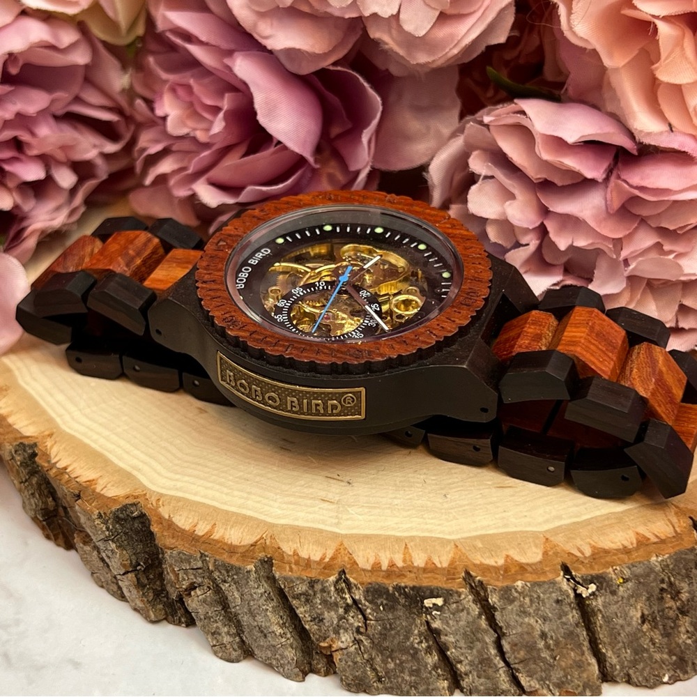 Luxury Ebony & Sandalwood Automatic Kinetic Watch - Picture 12 of 16